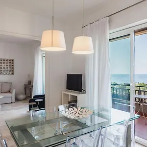 Apartament Piazza Europa Landscape By Wonderful Italy, Katania